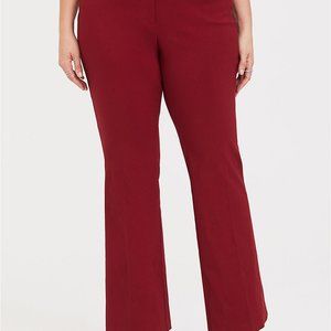 Torrid NWT 24T Res High Rose Relaxed Trouser